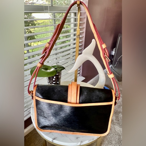 "Dooney & Bourke Calf Hair Buckle Shoulder Bag J2744510 - Picture 5 of 8